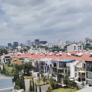 5bdrm Villa in Bole for sale