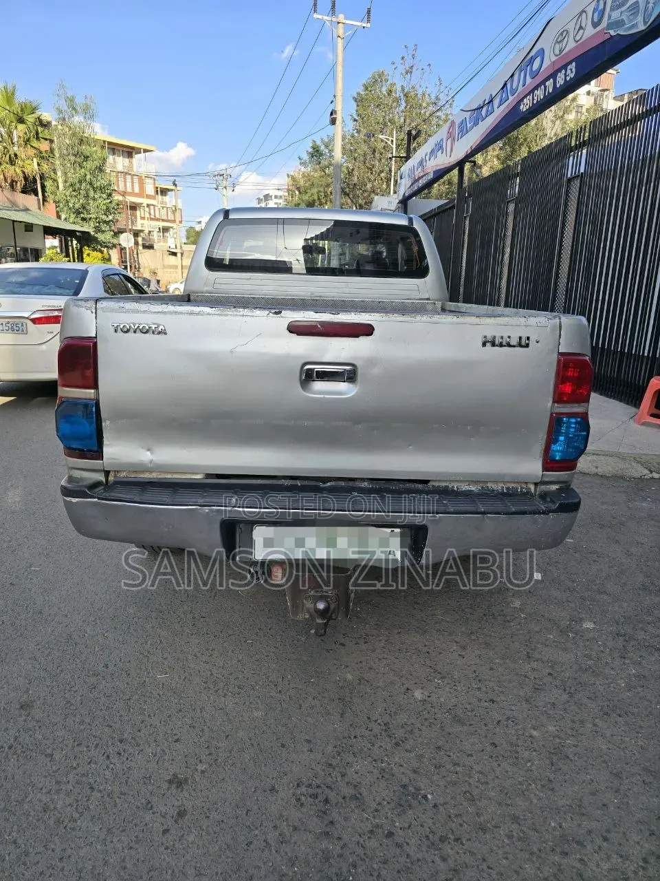 Toyota Hilux 2008 Gray