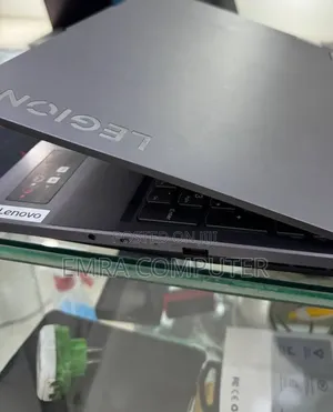New Laptop Lenovo 16GB AMD Ryzen 7 SSD 1T