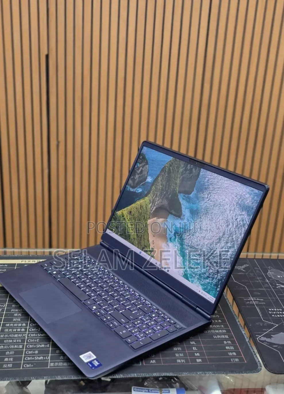 New Laptop Dell 16GB Intel Core Ultra 7 SSD 1T