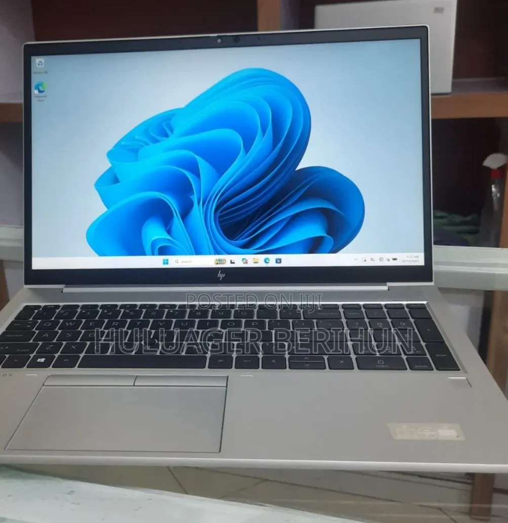 New Laptop HP EliteBook 850 G8 16GB Intel Core i7 SSD 512GB