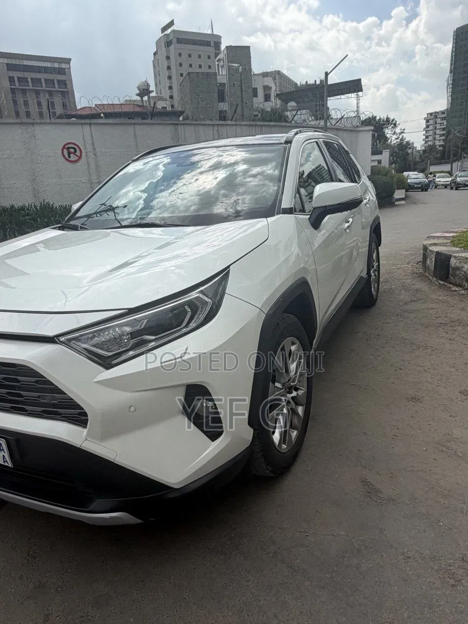 Toyota RAV4 2020 White