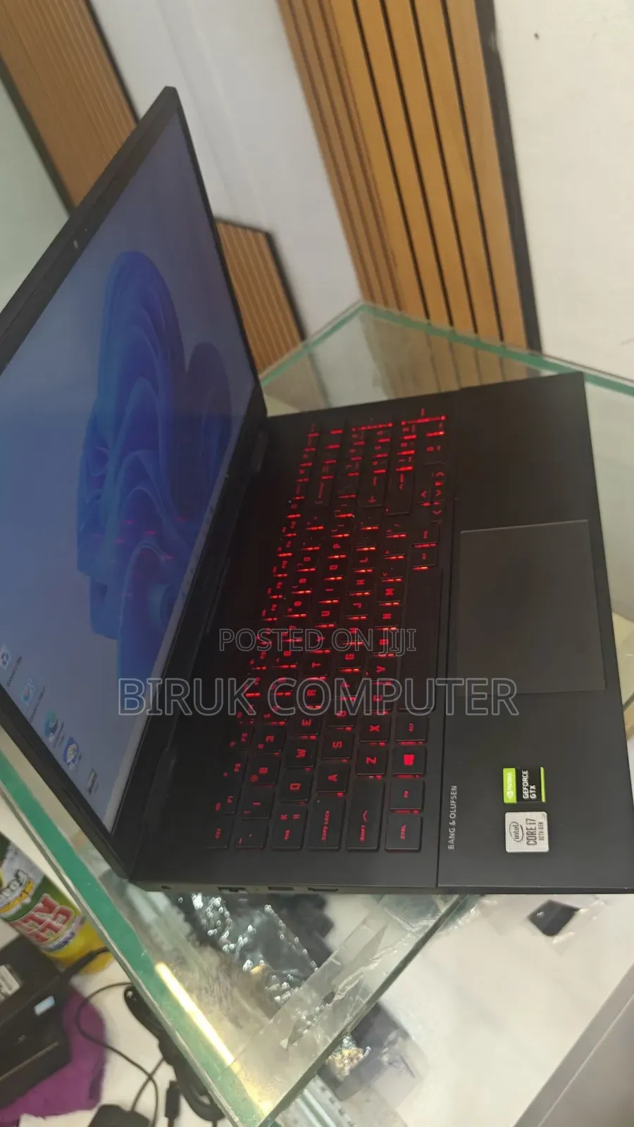 New Laptop HP Omen 15 16GB Intel Core i7 SSD 512GB