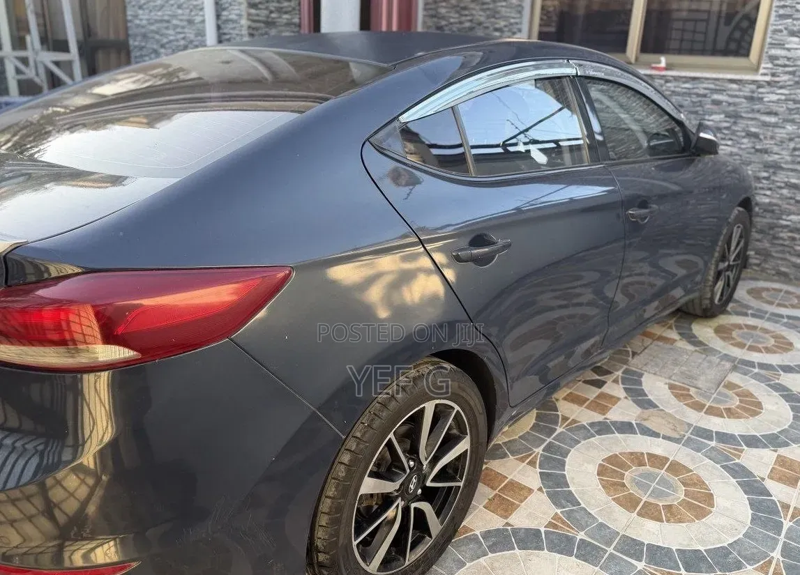 Hyundai Avante 2017