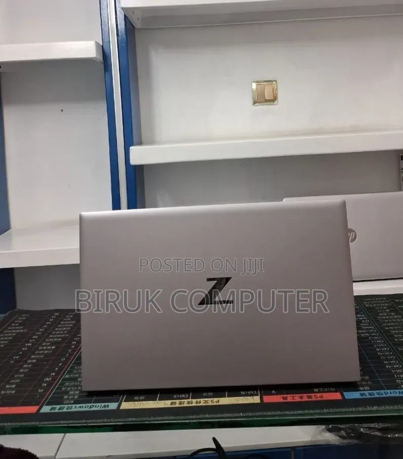 New Laptop HP Zbook Fury 15 G7 16GB Intel Core i7 SSD 512GB