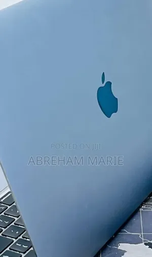 New Laptop Apple MacBook Air 2020 M1 16GB Apple M1 SSD 256GB