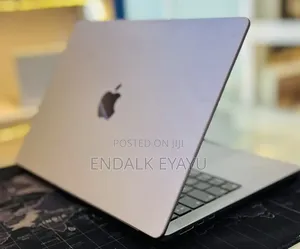 New Laptop Apple MacBook Pro 2021 M1 16GB Apple M1 Pro SSD 512GB