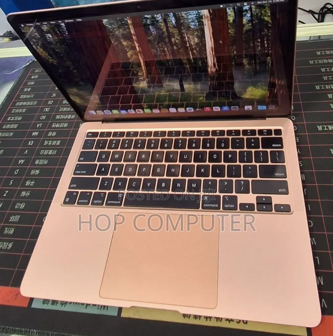 New Laptop Apple MacBook Air 2020 M1 8GB Apple M1 SSD 256GB