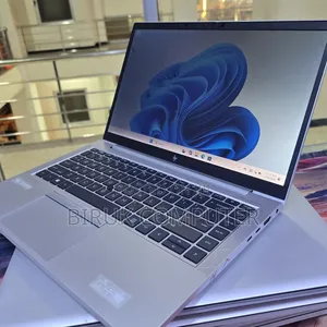 New Laptop HP EliteBook 840 G7 16GB Intel Core i5 SSD 512GB