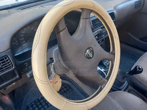 Nissan Sentra 1.6 1994 Gold