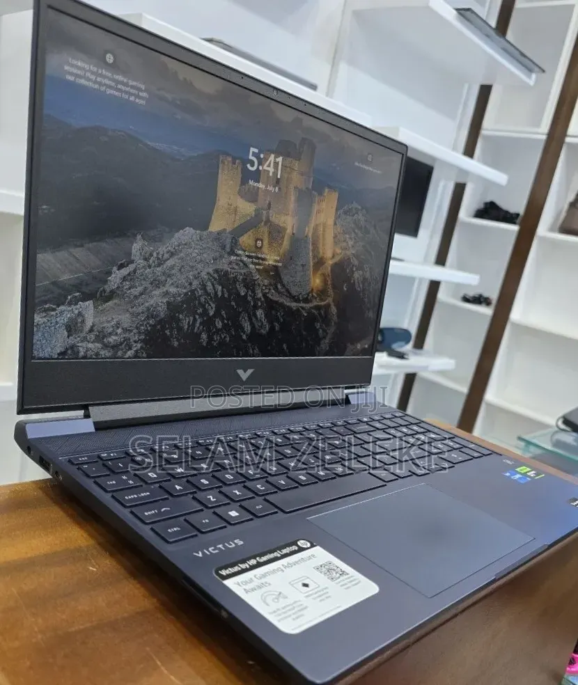 New Laptop HP Victus 15 16GB Intel Core i5 SSD 512GB