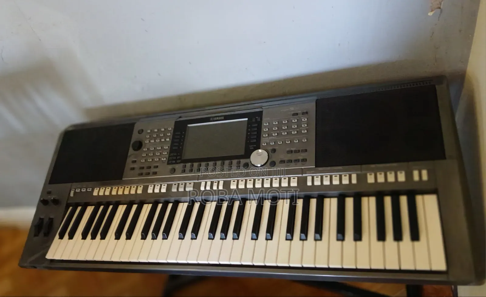 Yamaha Keyboard