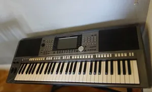Yamaha Keyboard