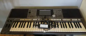 Yamaha Keyboard