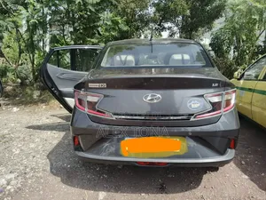 Hyundai I10 2022 Gray
