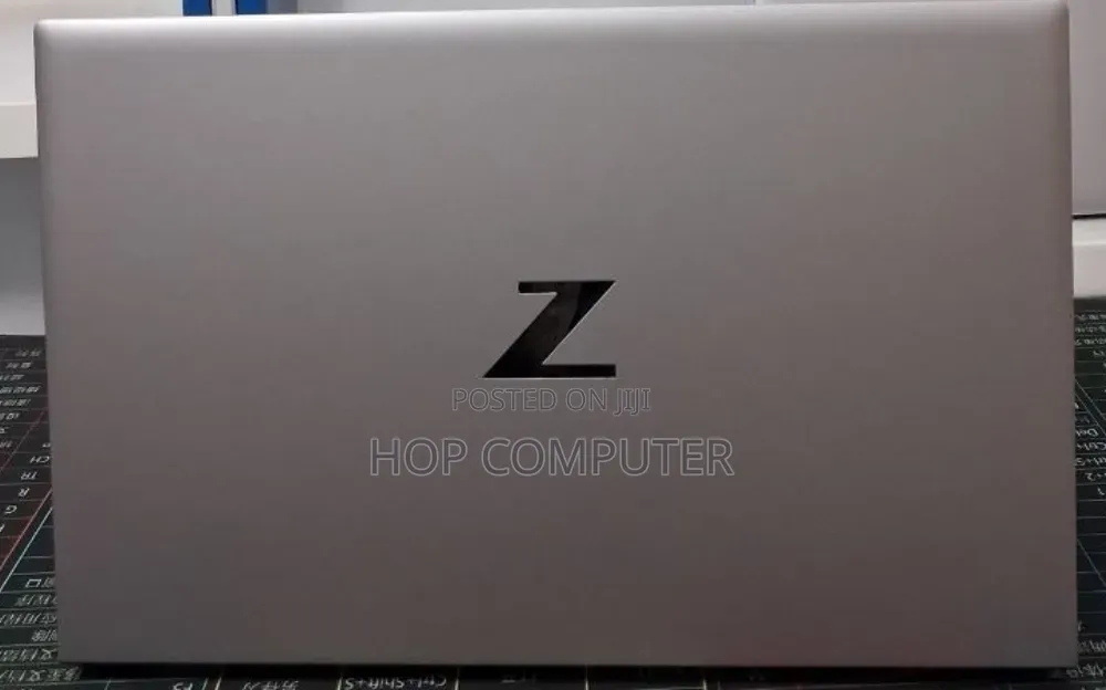 New Laptop HP ZBook 14 16GB Intel Core i7 SSD 512GB