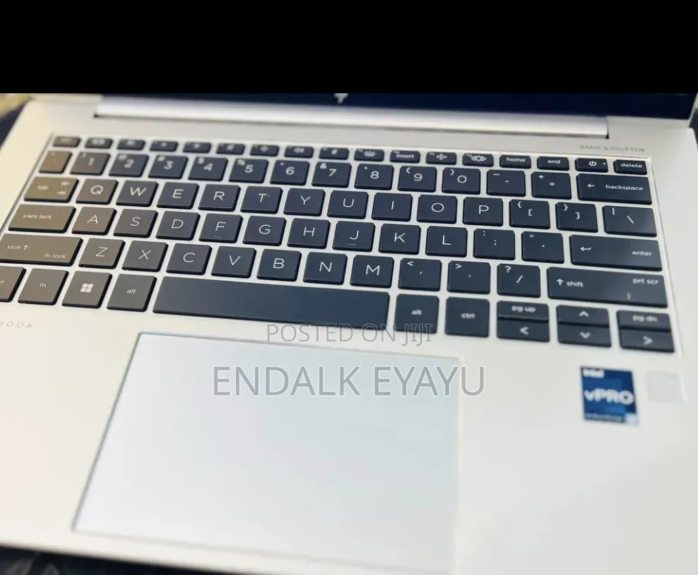 New Laptop HP EliteBook 840 G9 16GB Intel Core i7 SSD 512GB