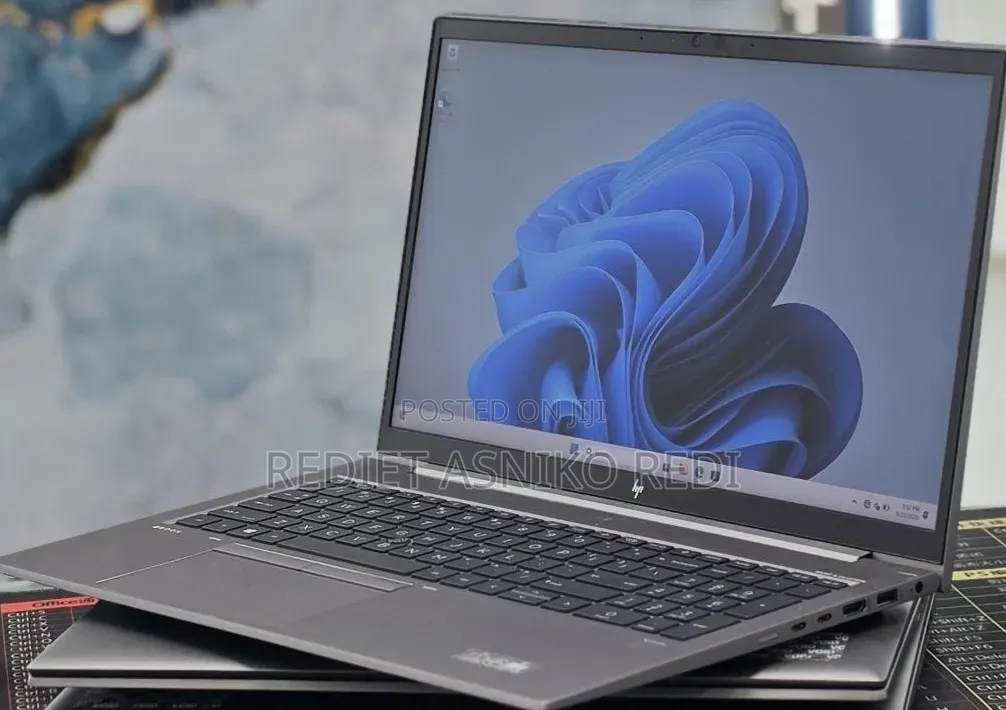 New Laptop HP ZBook Fury 15 G8 16GB Intel Core i5 SSD 512GB