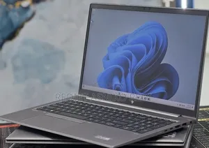 New Laptop HP ZBook Fury 15 G8 16GB Intel Core i5 SSD 512GB