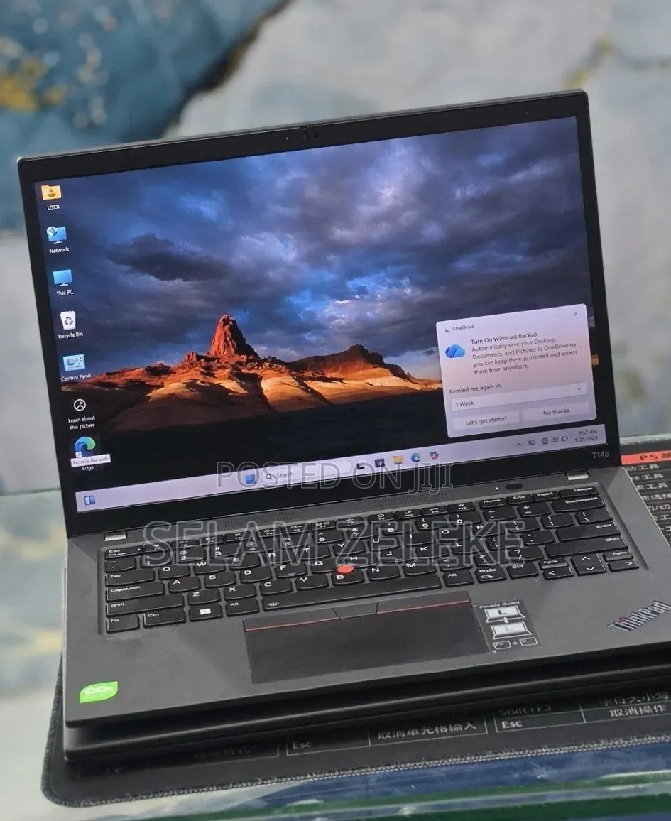 New Laptop Lenovo 32GB Intel Core i7 SSD 512GB