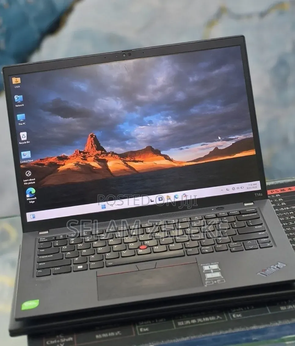 New Laptop Lenovo 32GB Intel Core i7 SSD 512GB