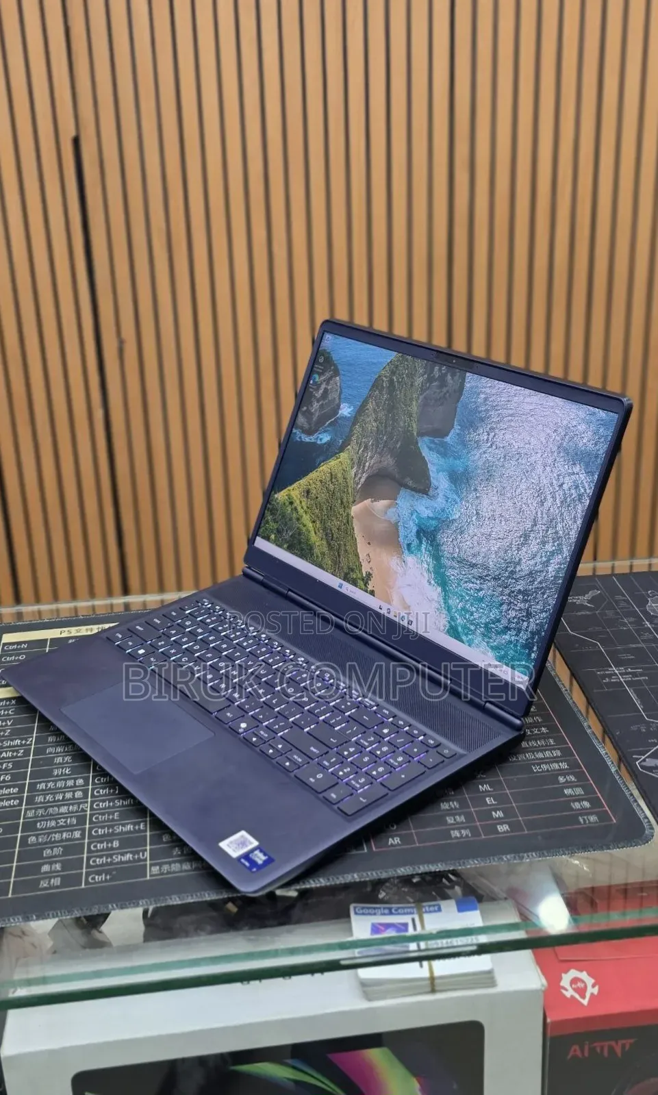 New Laptop Dell Alienware Aurora 16 16GB Intel Core Ultra 7 SSD 1T