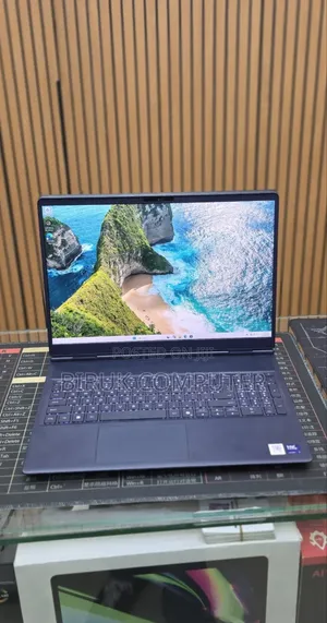 New Laptop Dell Alienware Aurora 16 16GB Intel Core Ultra 7 SSD 1T