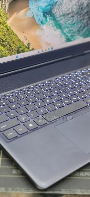 New Laptop Dell Alienware Aurora 16 16GB Intel Core Ultra 7 SSD 1T