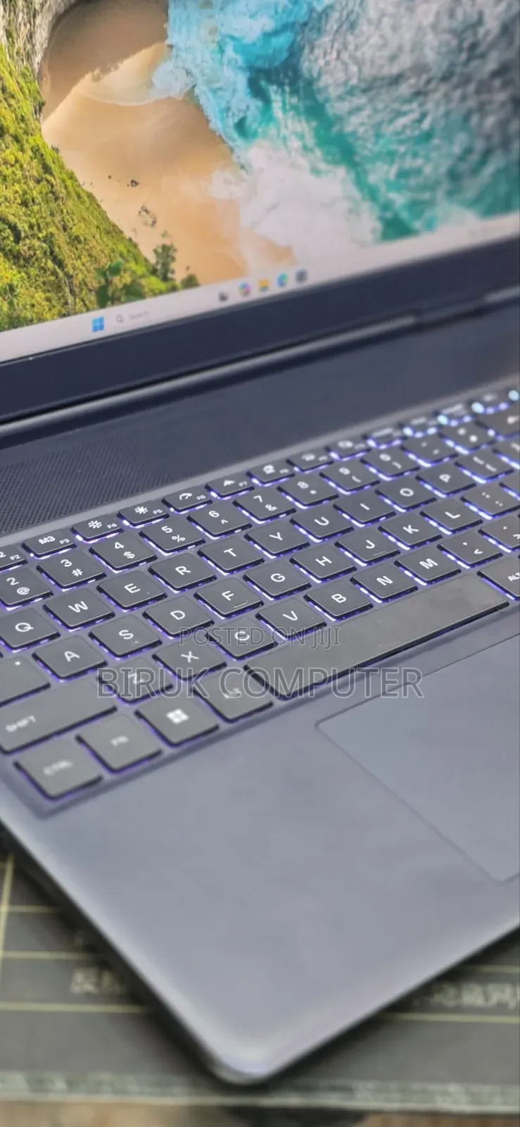 New Laptop Dell Alienware Aurora 16 16GB Intel Core Ultra 7 SSD 1T