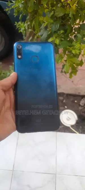 Infinix Hot 8 Lite 32 GB Blue