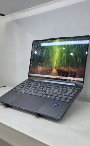 New Laptop Lenovo ThinkPad Yoga 16GB Intel Core Ultra 7 SSD 512GB