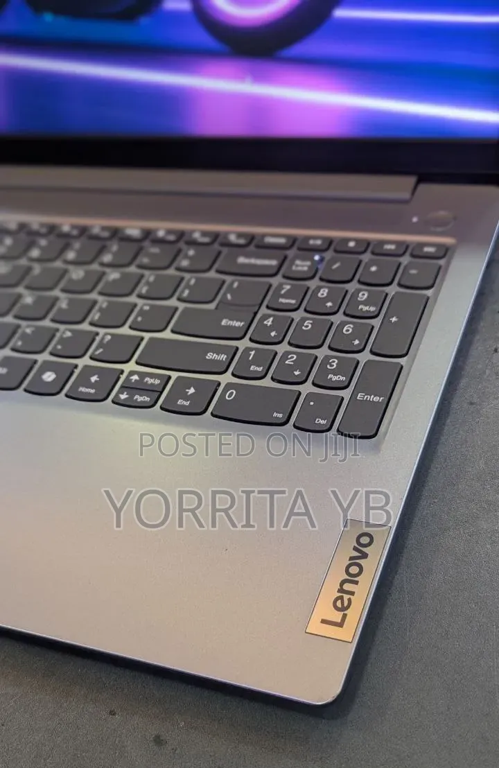 New Laptop Lenovo Ideapad 3 8GB Intel Core i3 SSD 256GB