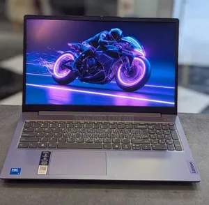 New Laptop Lenovo Ideapad 3 8GB Intel Core i3 SSD 256GB