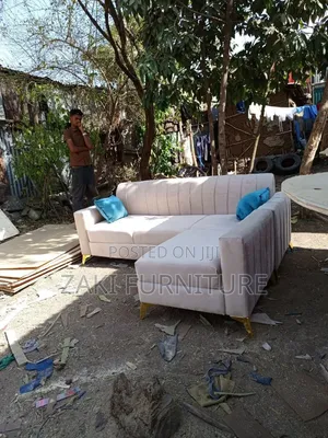 Stylish Sofa Set
