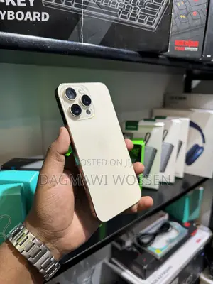 New Apple iPhone 16 Pro Max 256 GB Gold