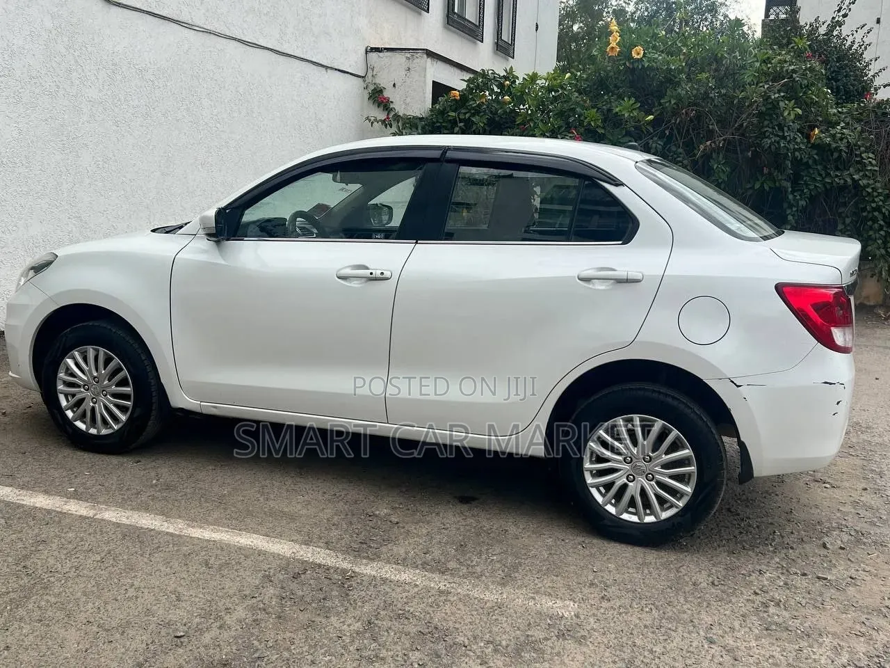 Suzuki Dzire 2021 White