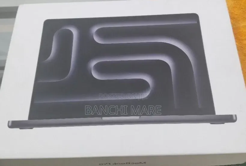 New Laptop Apple MacBook Pro 2025 M5 16GB Apple M5 SSD 512GB