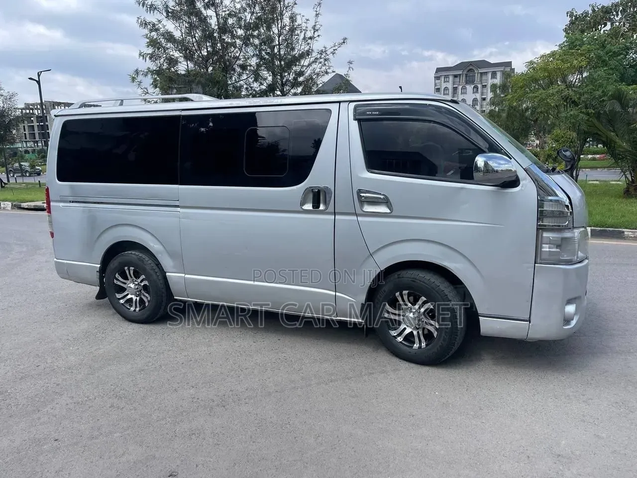 Toyota HiAce 2007 Silver