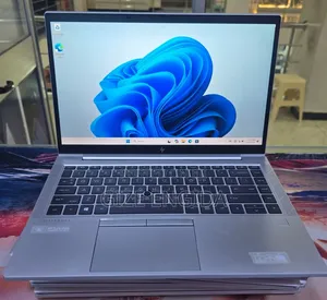 New Laptop HP EliteBook 840 G7 16GB Intel Core i5 SSD 512GB