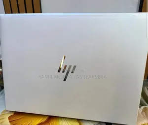 New Laptop HP EliteBook 830 G9 16GB Intel Core i5 SSD 512GB