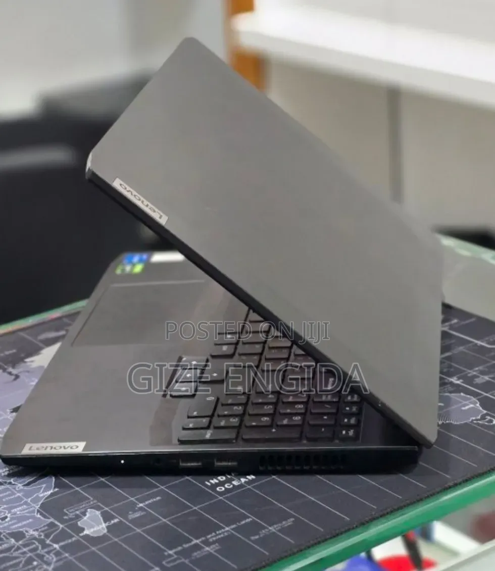 New Laptop Lenovo Ideapad Gaming 3 8GB Intel Core i5 SSD 512GB