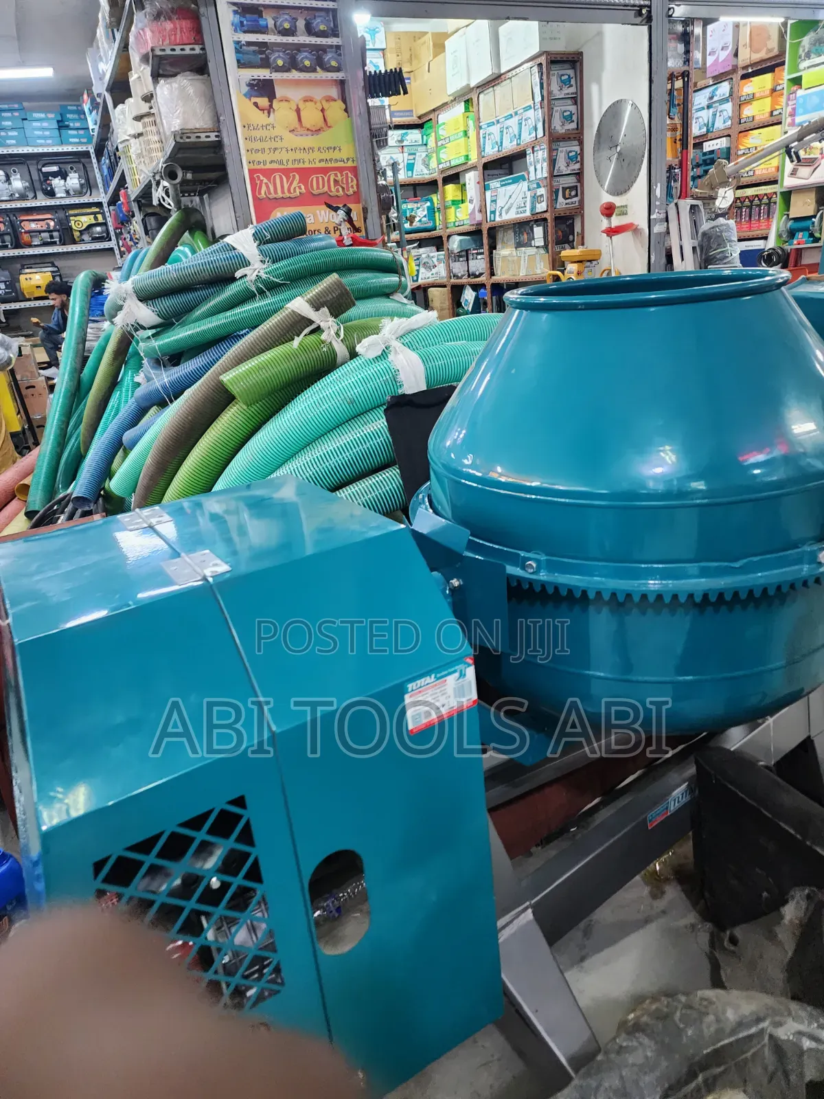 TOTAL Concrete Mixer