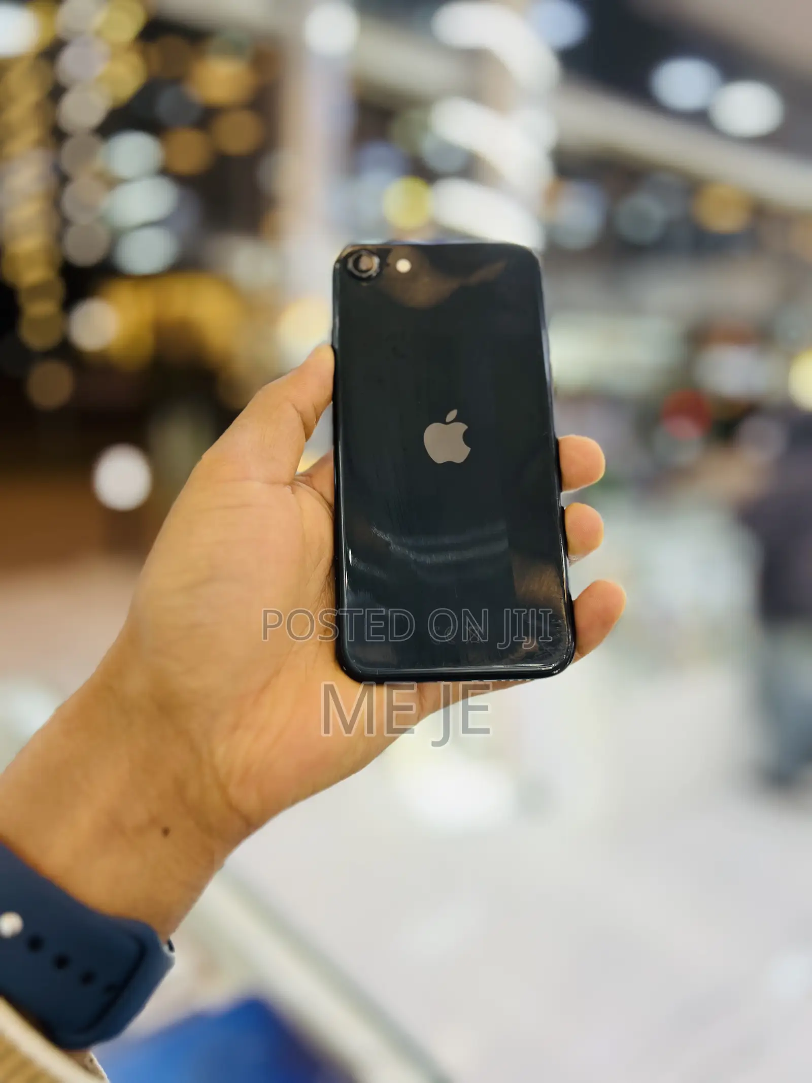 Apple iPhone SE (2022) 64 GB