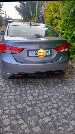 Hyundai Avante 2012 Gray