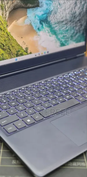 New Laptop Alienware 16x Aurora 16GB Intel Core Ultra 7 SSD 1T