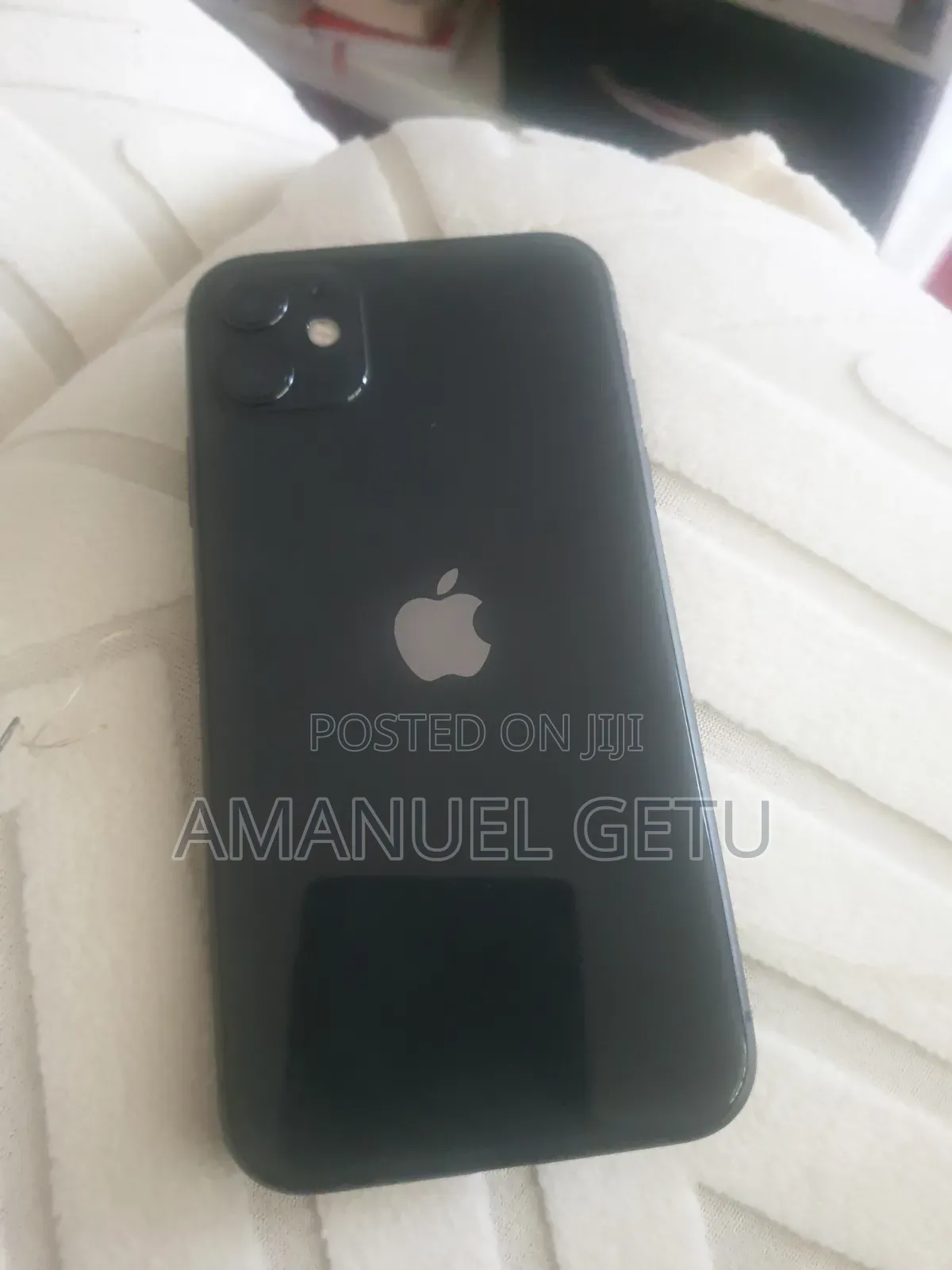 New Apple iPhone 11 64 GB Black