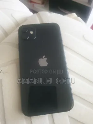 New Apple iPhone 11 64 GB Black