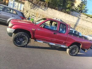 Toyota Hilux 2002