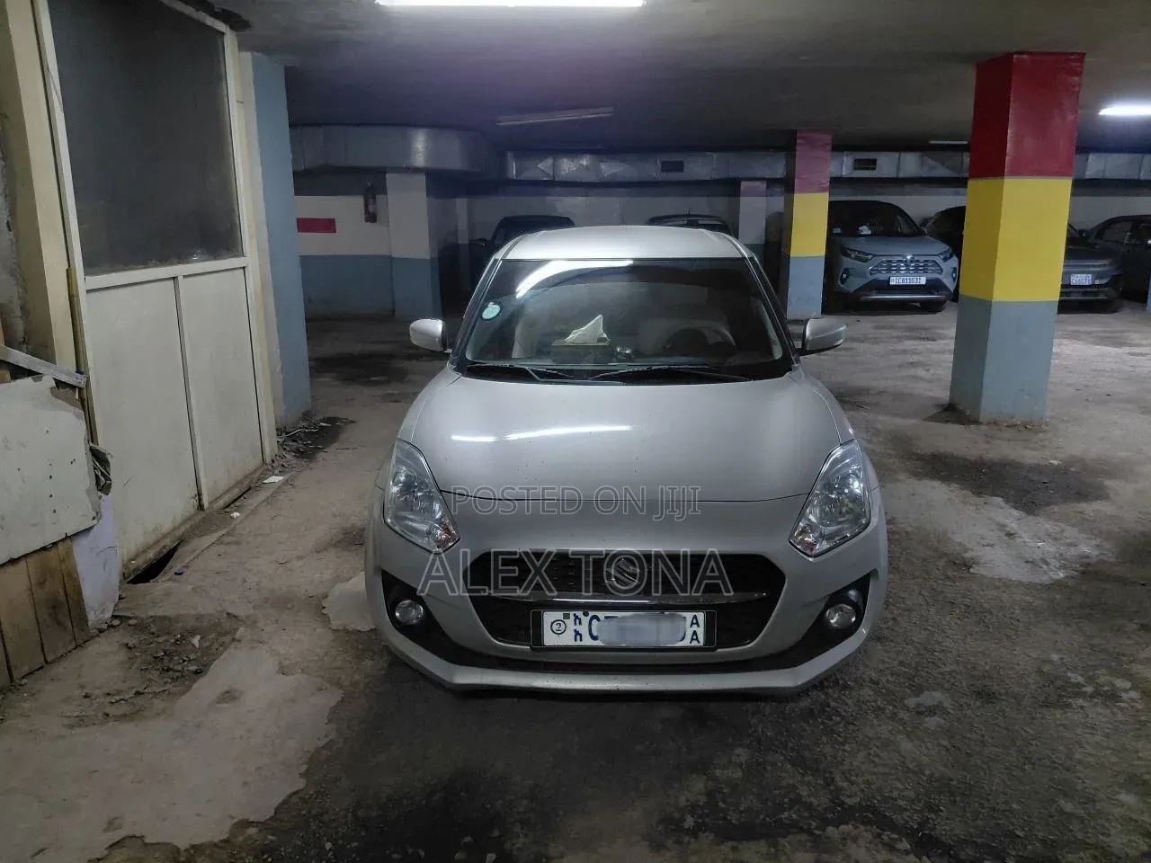 Suzuki Swift 2022 Silver