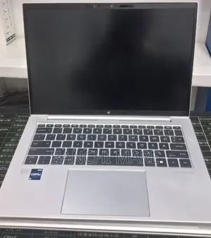 New Laptop HP EliteBook 840 G10 16GB Intel Core i7 SSD 1T